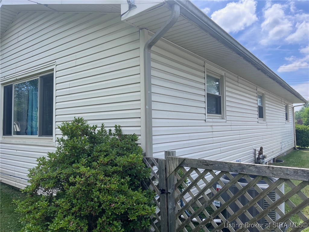 1912 Locust Street Madison, IN 47250 - Photo 12 of 13