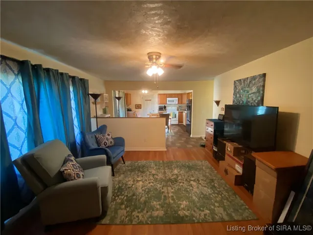 $209,900 | 1912 Locust Street, Madison, IN 47250