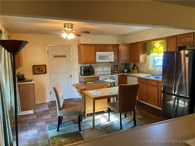 $209,900 | 1912 Locust Street, Madison, IN 47250