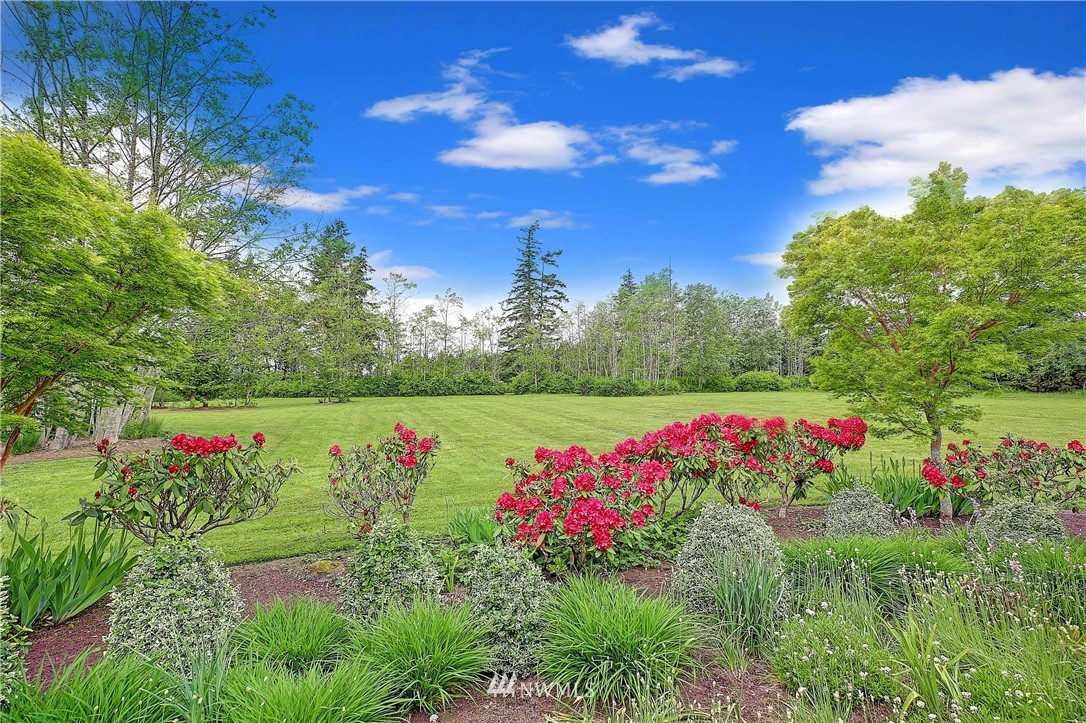 1052 Hanstad Road Camano Island, WA 98282 - Photo 3 of 25 Gallery Image 3