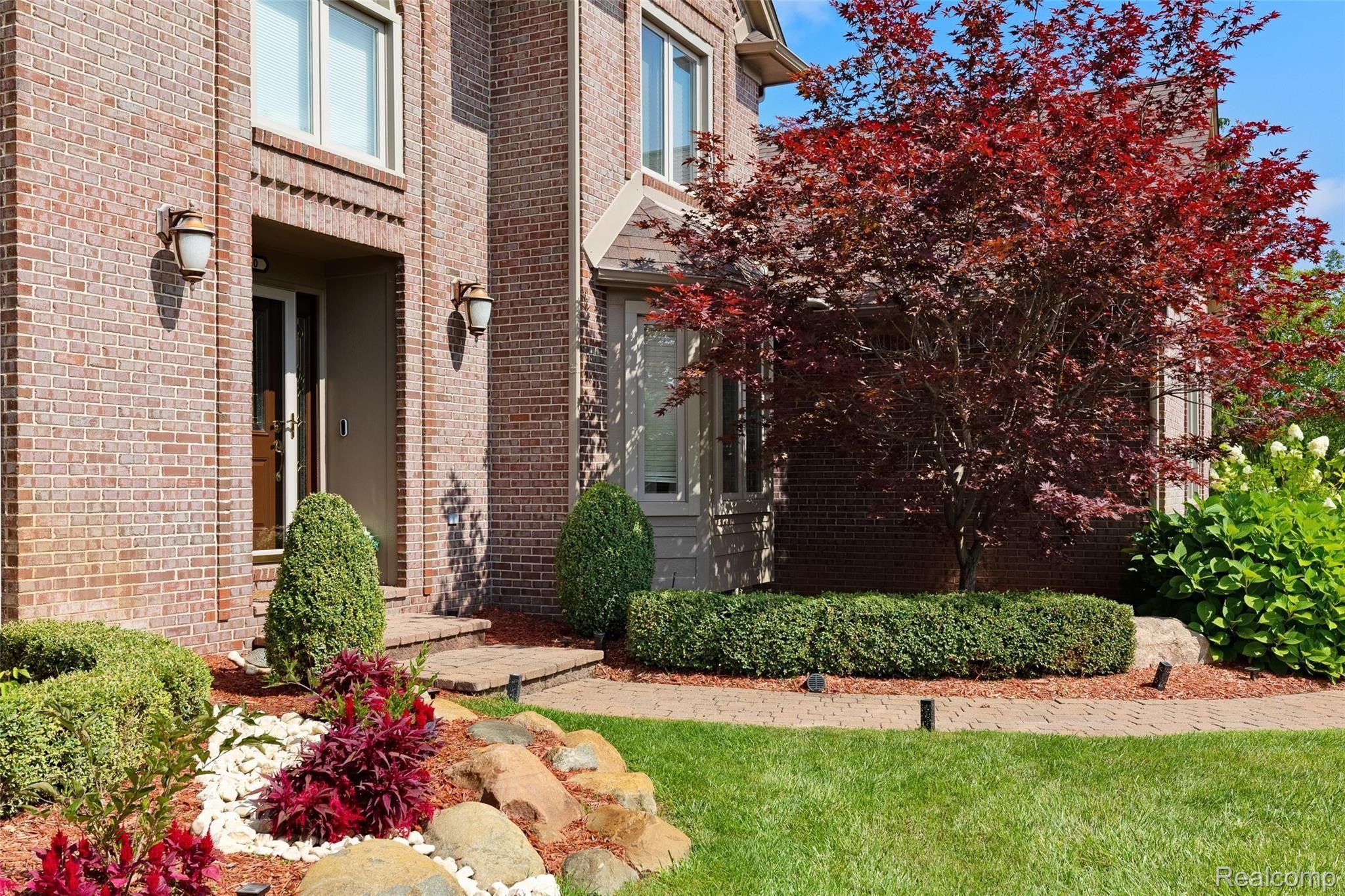 3880 Elk Drive Rochester, MI 48306 - Photo 15 of 80 August2021_ElkExteriors_006.JPG