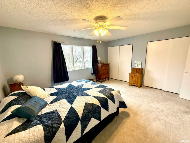 $115,900 | 3721 35th Street, Unit 4, Moline, IL 61265