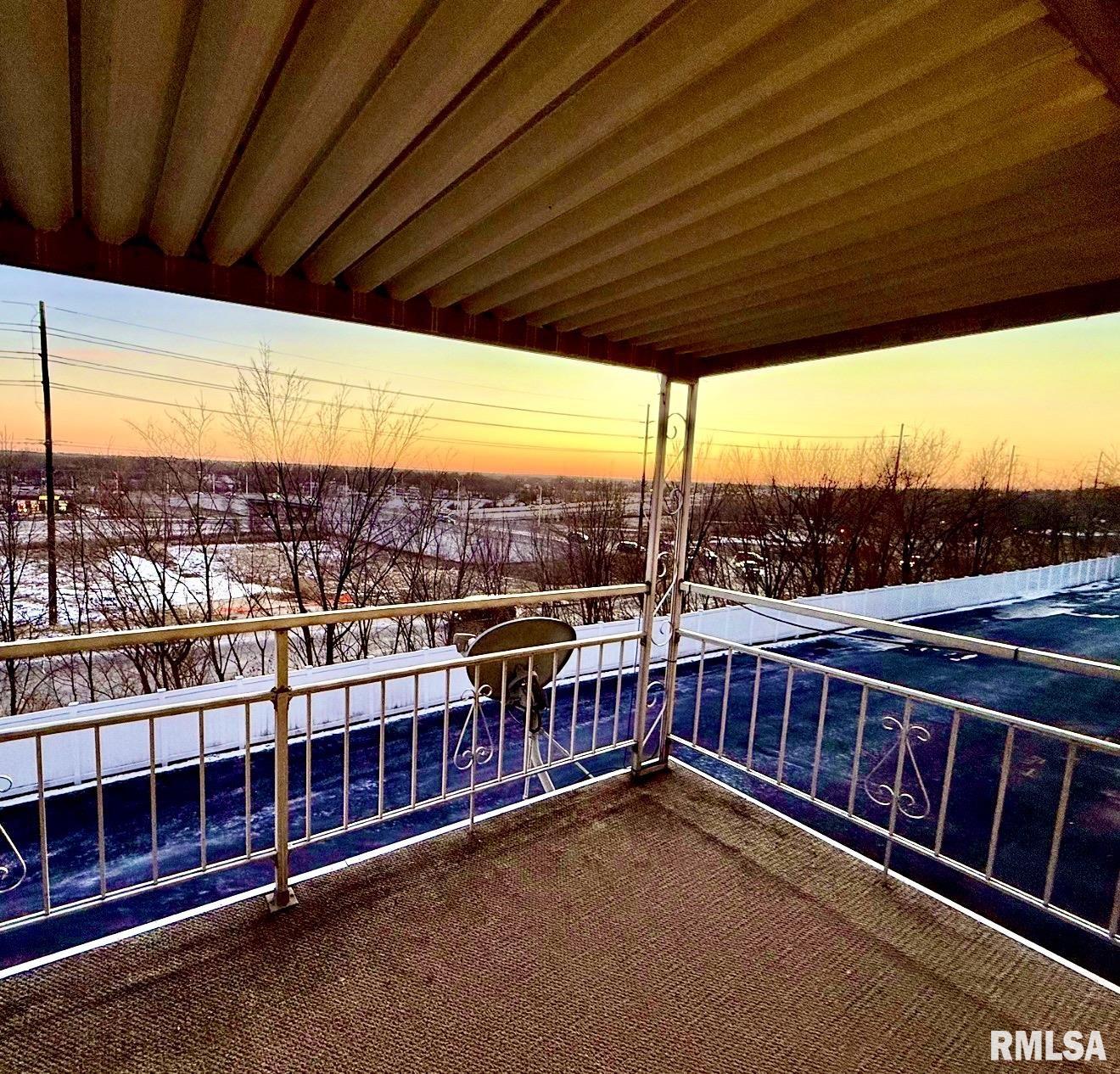 3721 35th Street, Unit 4 Moline, IL 61265 - Photo 23 of 24