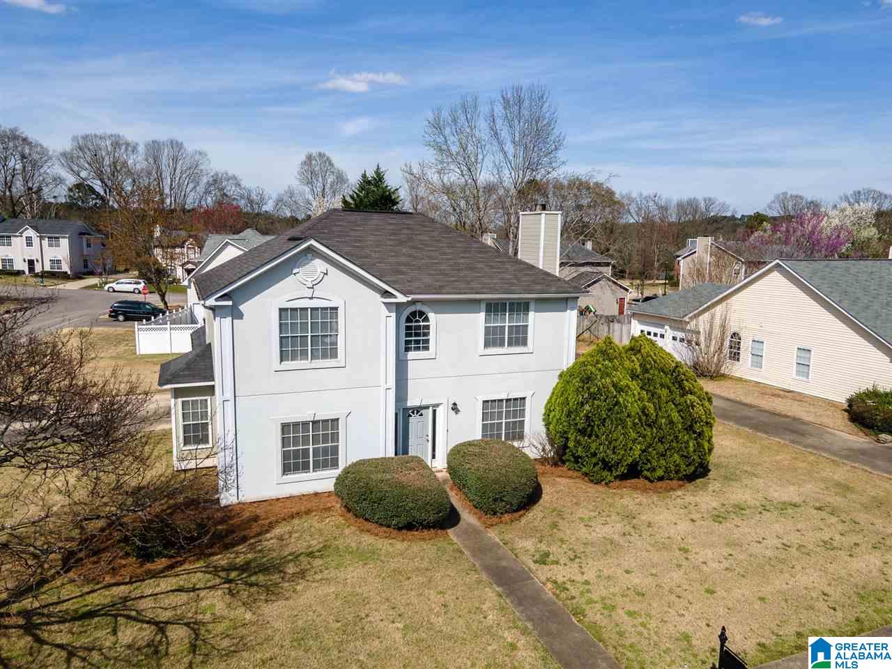 101 Meadowview Circle Pelham, AL 35124 - Photo 2 of 17