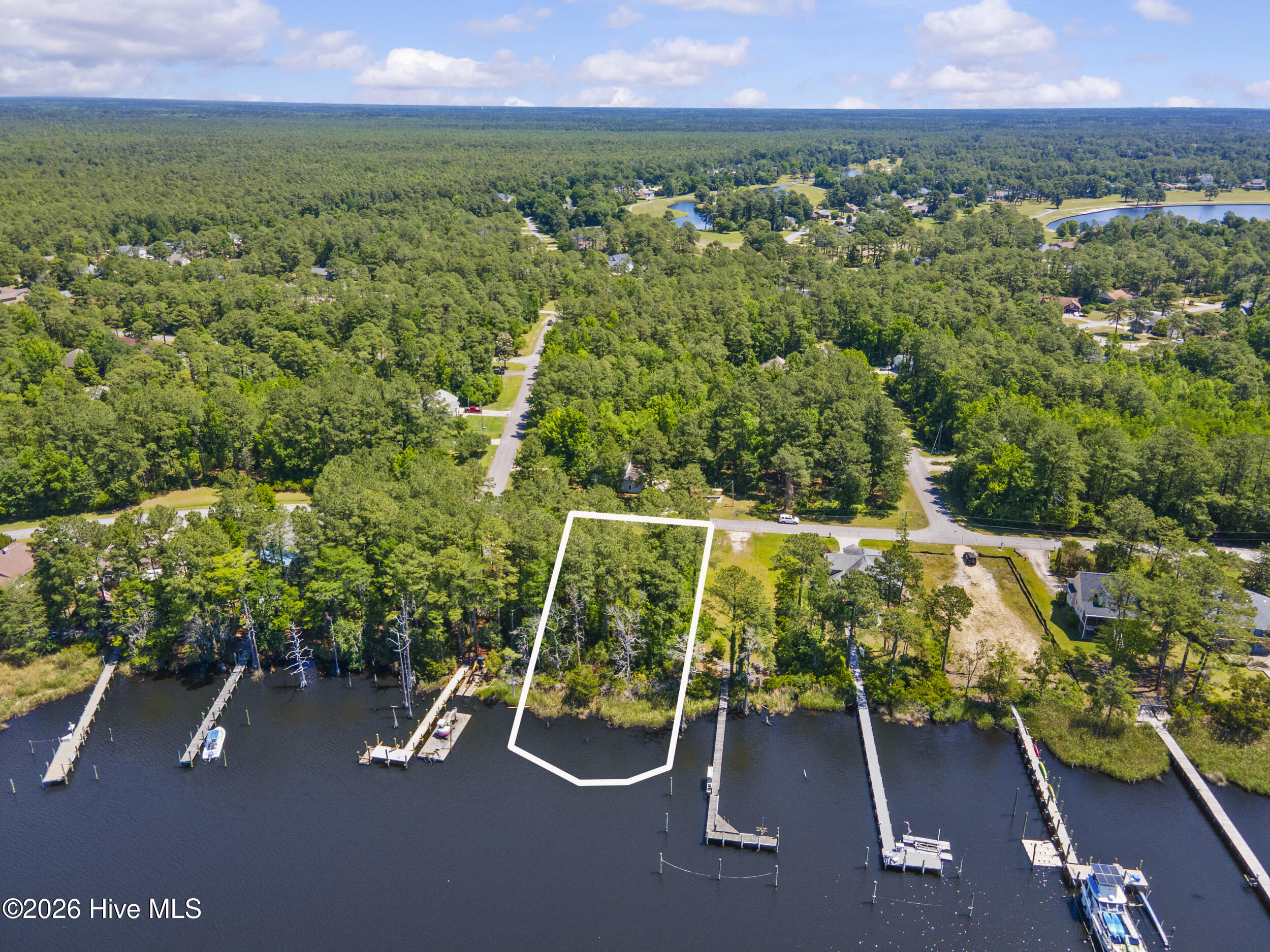 5202 Bucco Reef Road New Bern, NC 28560 - Photo 5 of 29 5202 Bucco Reef Road