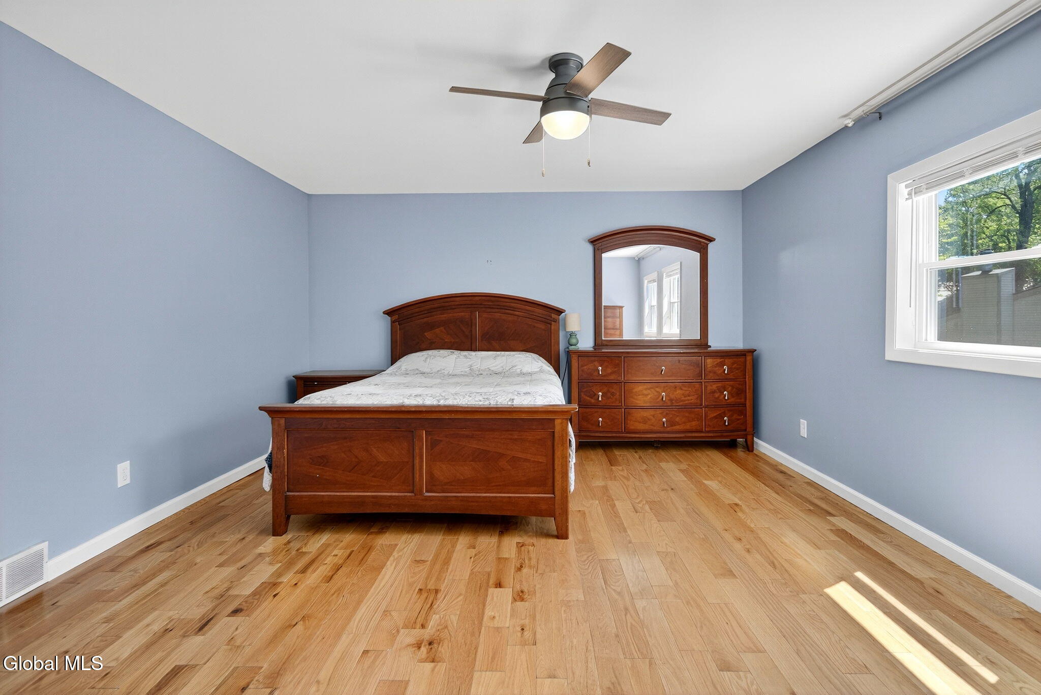 3 Chestnut Hill Road North Colonie, NY 12211 - Photo 15 of 33 14-web-or-mls-027_DSC03786