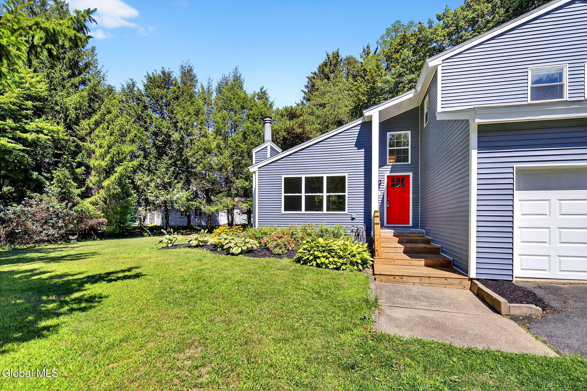 3 Chestnut Hill Road North Colonie, NY 12211 - Photo 29 of 33 28-web-or-mls-033_DSC03835