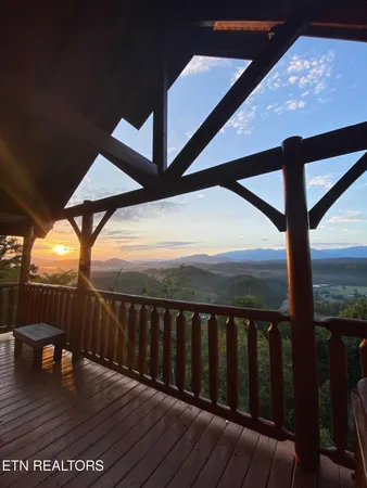 $539,999 | 2934 Legacy Vista Drive, Sevierville, TN 37876