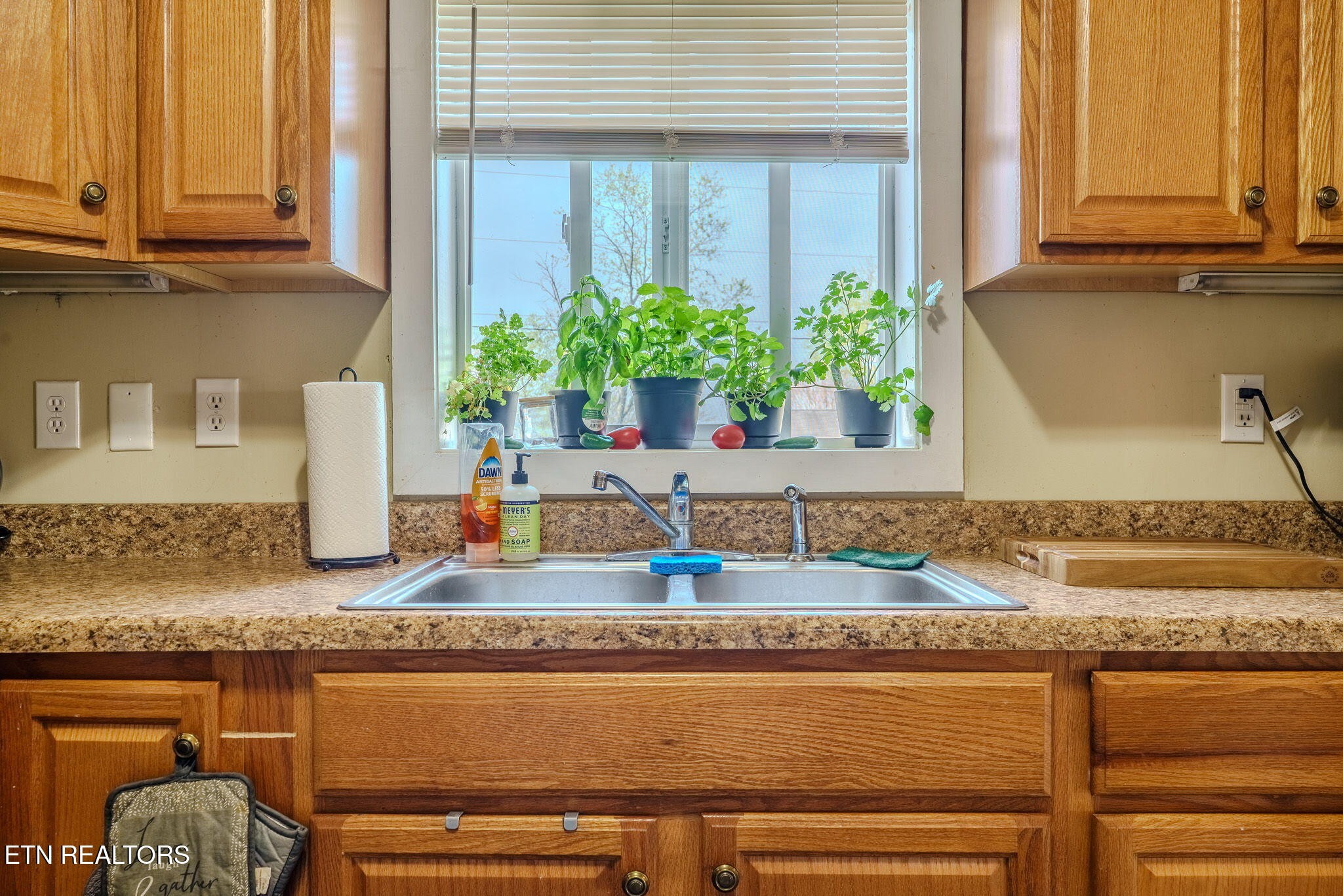 442 Eagleton Road Maryville, TN 37804 - Photo 8 of 26 Gallery Image 8