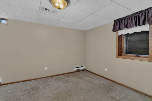 $295,000 | 1308 27th Street Northwest, Willmar, MN 56201