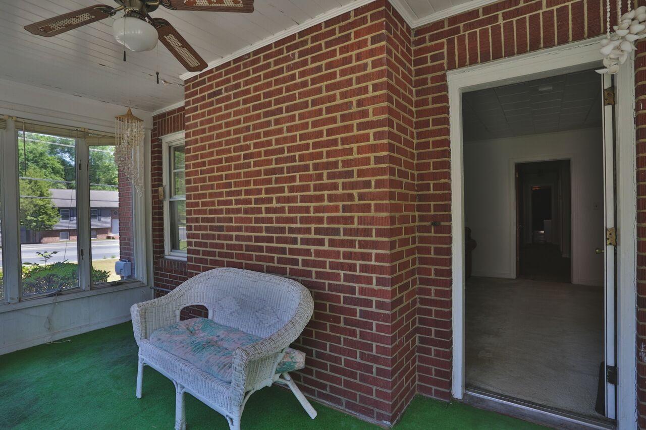 111 North Long Drive Rockingham, NC 28379 - Photo 13 of 28 1O8A2594_preview