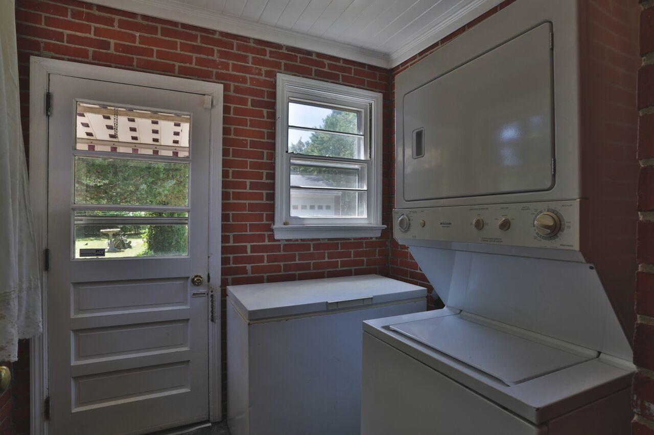 111 North Long Drive Rockingham, NC 28379 - Photo 20 of 28 1O8A2622_preview