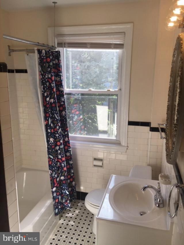 371 Marydell Road Baltimore, MD 21229 - Photo 17 of 22