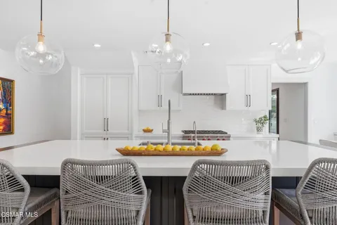 $1,899,000 | 1659 Bucksglen Court, Westlake Village, CA 91361