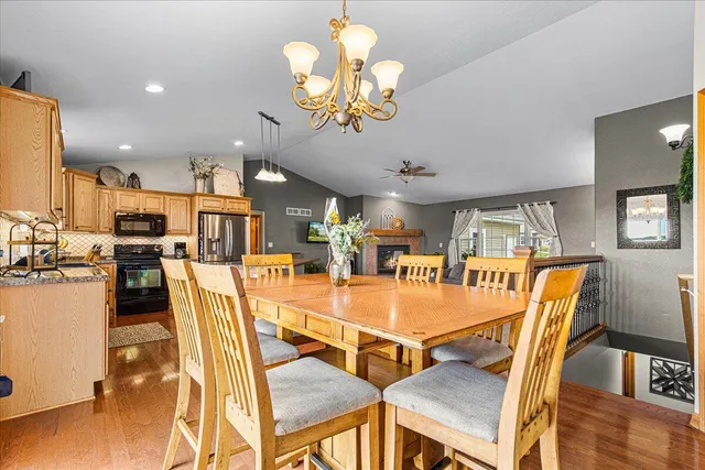 $449,900 | 744 Ojibwe Path, Kewaskum, WI 53040