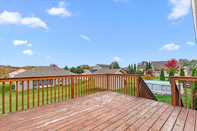 $449,900 | 744 Ojibwe Path, Kewaskum, WI 53040