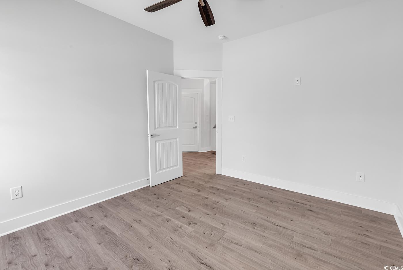 144 Hallandale Lane, Unit RIGHT Murrells Inlet, SC 29576 - Photo 16 of 32