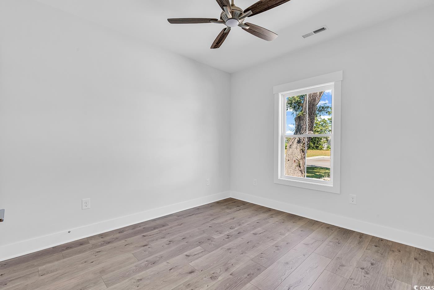 144 Hallandale Lane, Unit RIGHT Murrells Inlet, SC 29576 - Photo 10 of 32