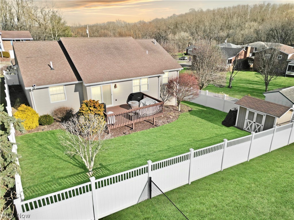 1343 Courtland Road Weirton, WV 26062 - Photo 3 of 50