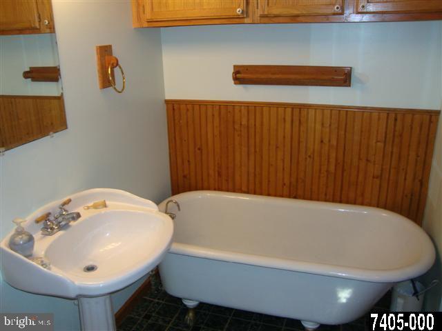 714 Main Street Delta, PA 17314 - Photo 7 of 25 Gallery Image 7