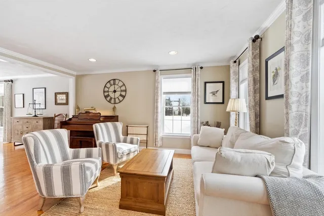 $1,385,000 | 5 Tavern Circle, Westford, MA 01886