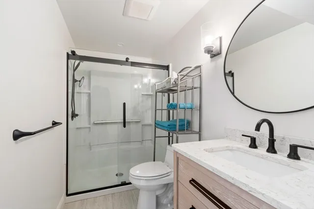 $1,385,000 | 5 Tavern Circle, Westford, MA 01886