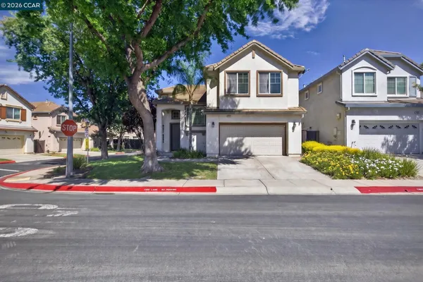 front view of house with a yard
