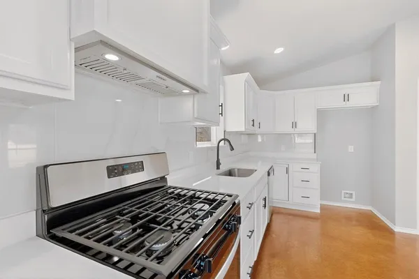 $1,950 | 1471 West Kaufman Street, Paris, TX 75460