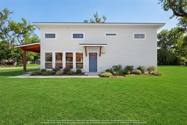 $1,950 | 1471 West Kaufman Street, Paris, TX 75460