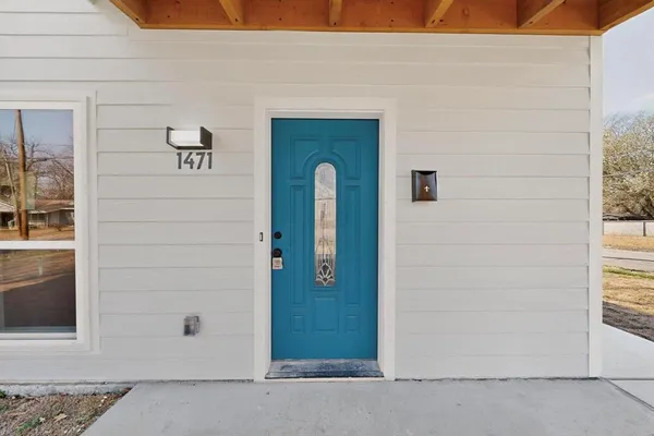$1,950 | 1471 West Kaufman Street, Paris, TX 75460
