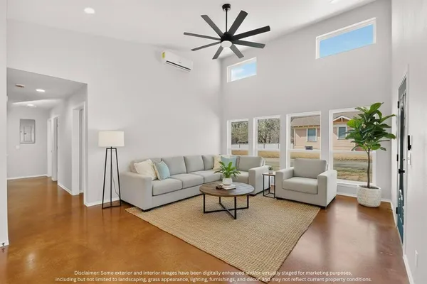 $1,950 | 1471 West Kaufman Street, Paris, TX 75460