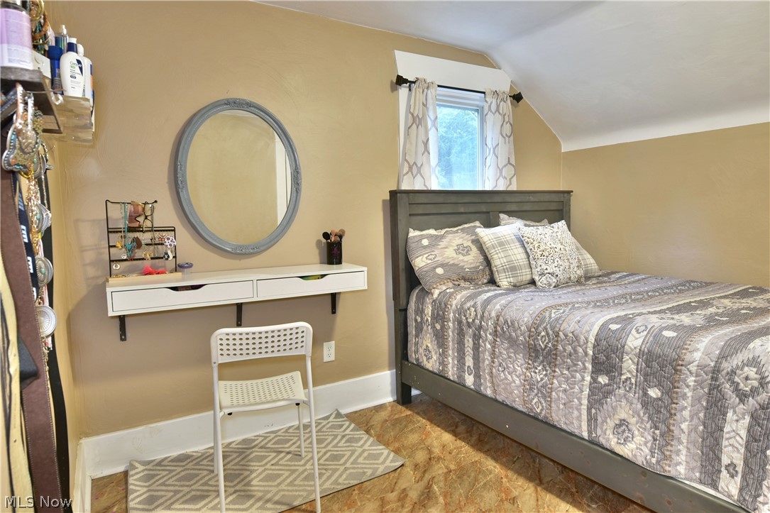 3455 Pothour Wheeler Road Hubbard, OH 44425 - Photo 24 of 35 Gallery Image 24