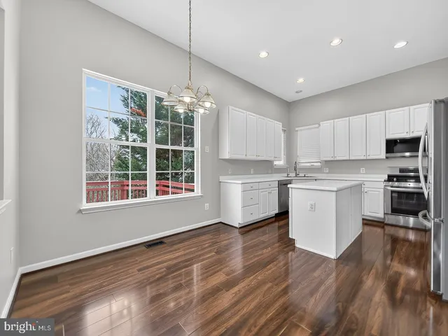 $765,000 | 12590 Garry Glen Drive, Bristow, VA 20136