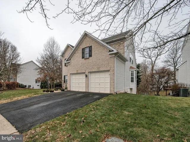 $765,000 | 12590 Garry Glen Drive, Bristow, VA 20136