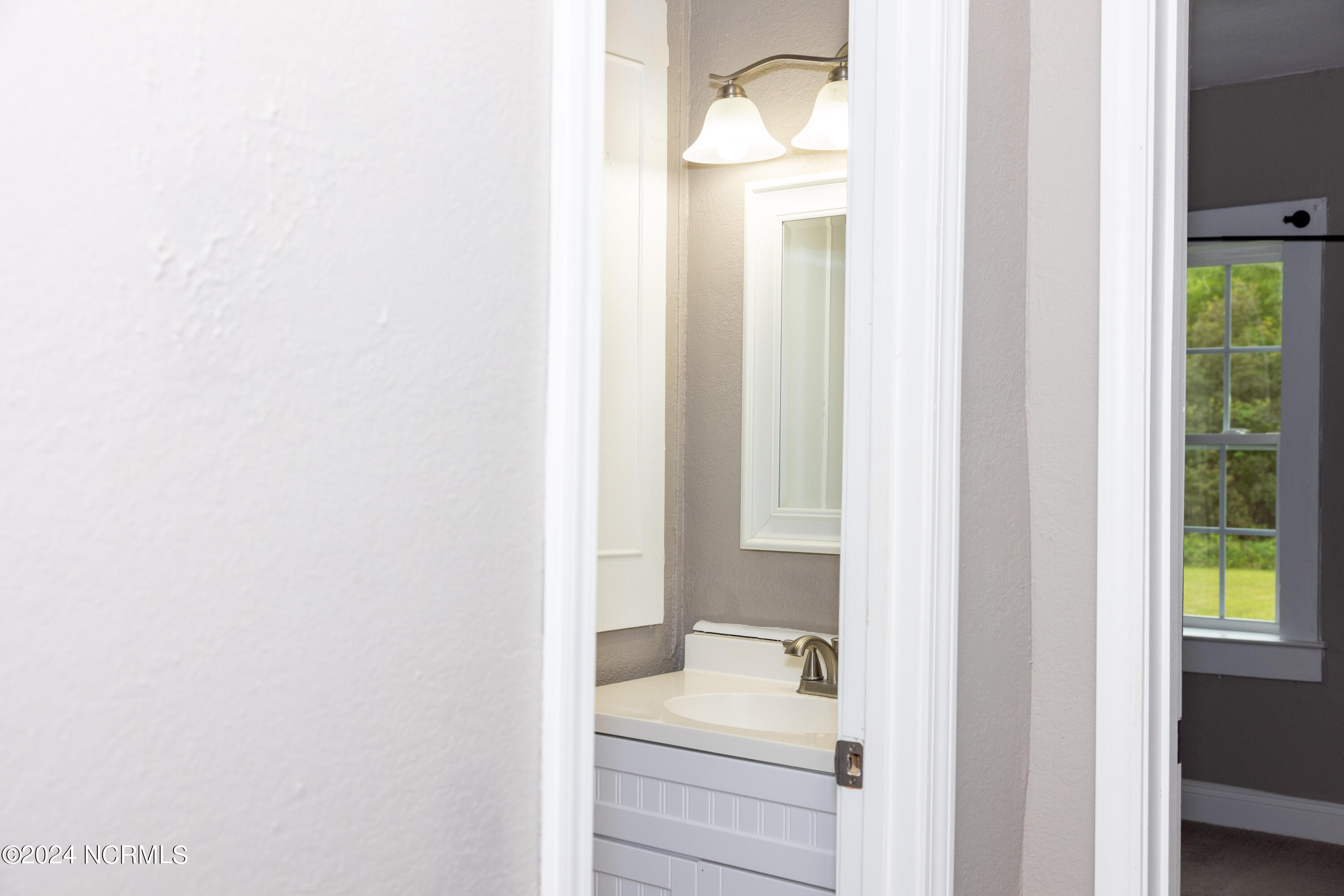 107 Holly Grove Road, Unit B Edenton, NC 27932 - Photo 13 of 21 107 B Holly Grove Rd-017