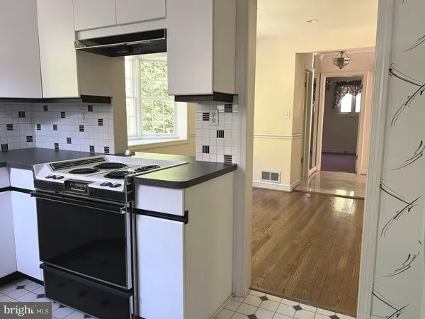 $1,350,000 | 6907 Wilson Lane, Bethesda, MD 20817