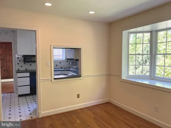 $1,350,000 | 6907 Wilson Lane, Bethesda, MD 20817