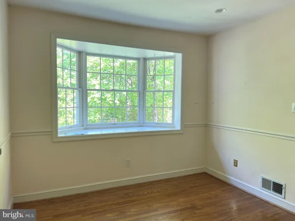 $1,350,000 | 6907 Wilson Lane, Bethesda, MD 20817