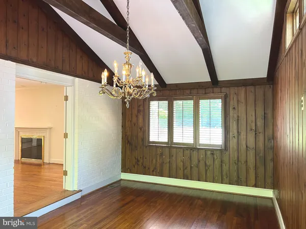 $1,350,000 | 6907 Wilson Lane, Bethesda, MD 20817