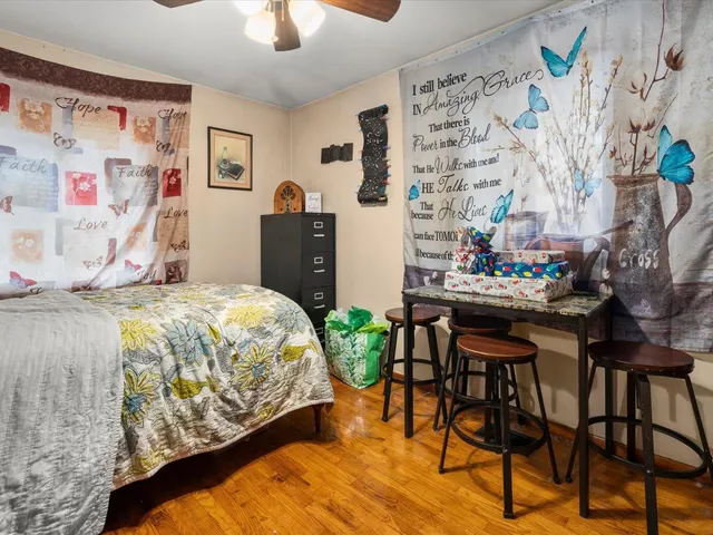 $105,000 | 520 South 6th Street, Herrin, IL 62948