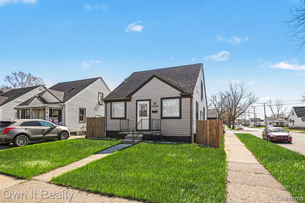 17248 Harman Street Melvindale, MI 48122 - Photo 3 of 34