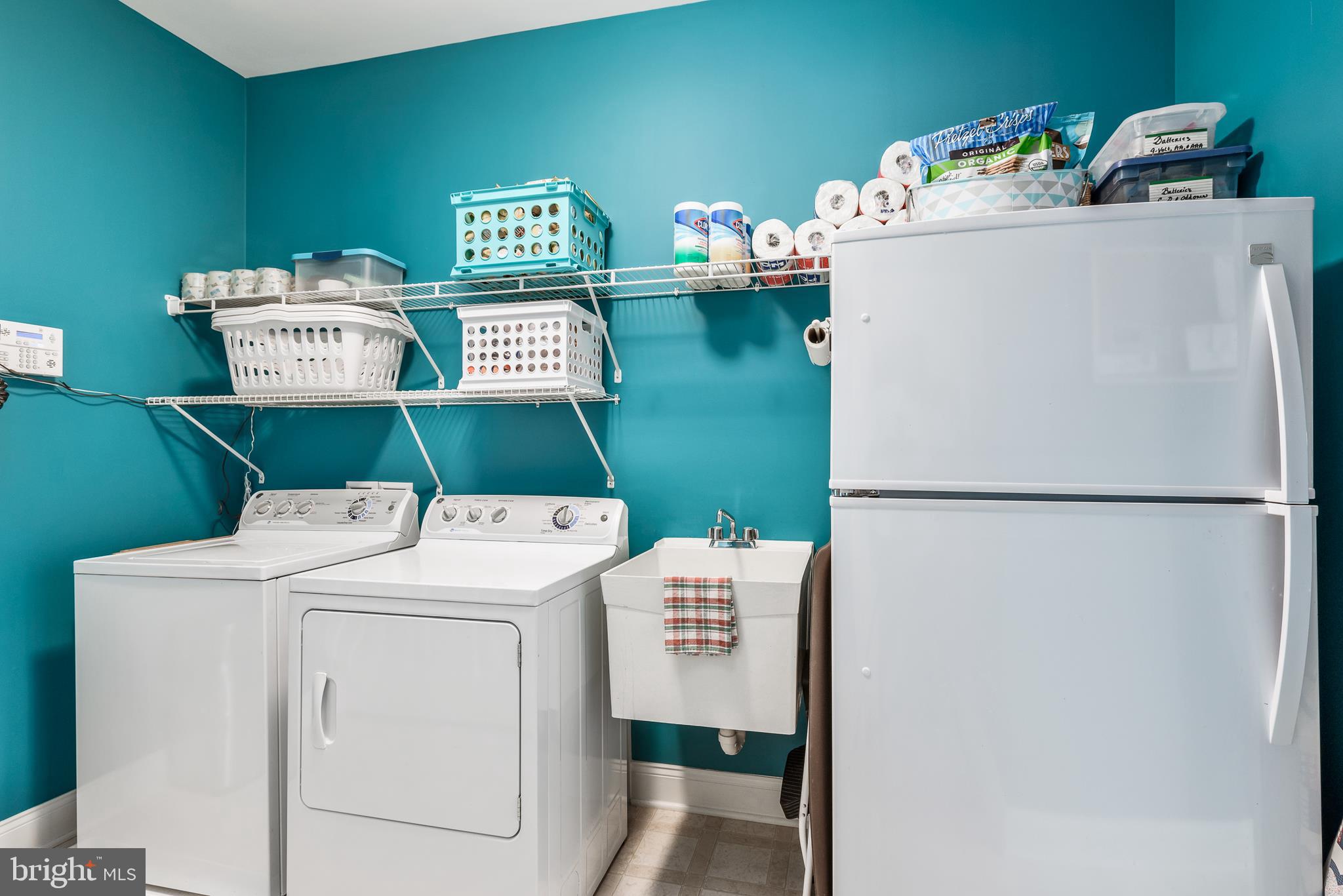 44557 Granite Run Terrace Ashburn, VA 20147 - Photo 26 of 68 Laundry Room