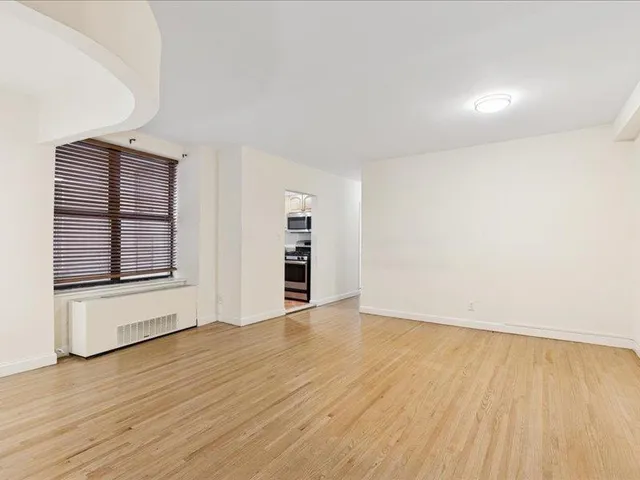 $500,000 | 581 Academy Street, Unit 2F | Inwood