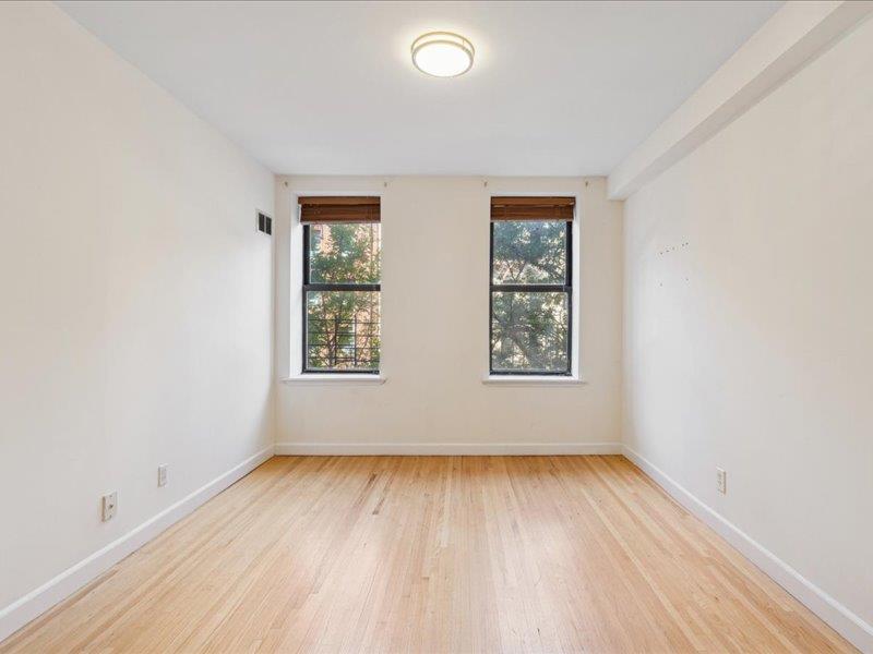 581 Academy Street, Unit 2F Manhattan, NY 10034 - Photo 6 of 11