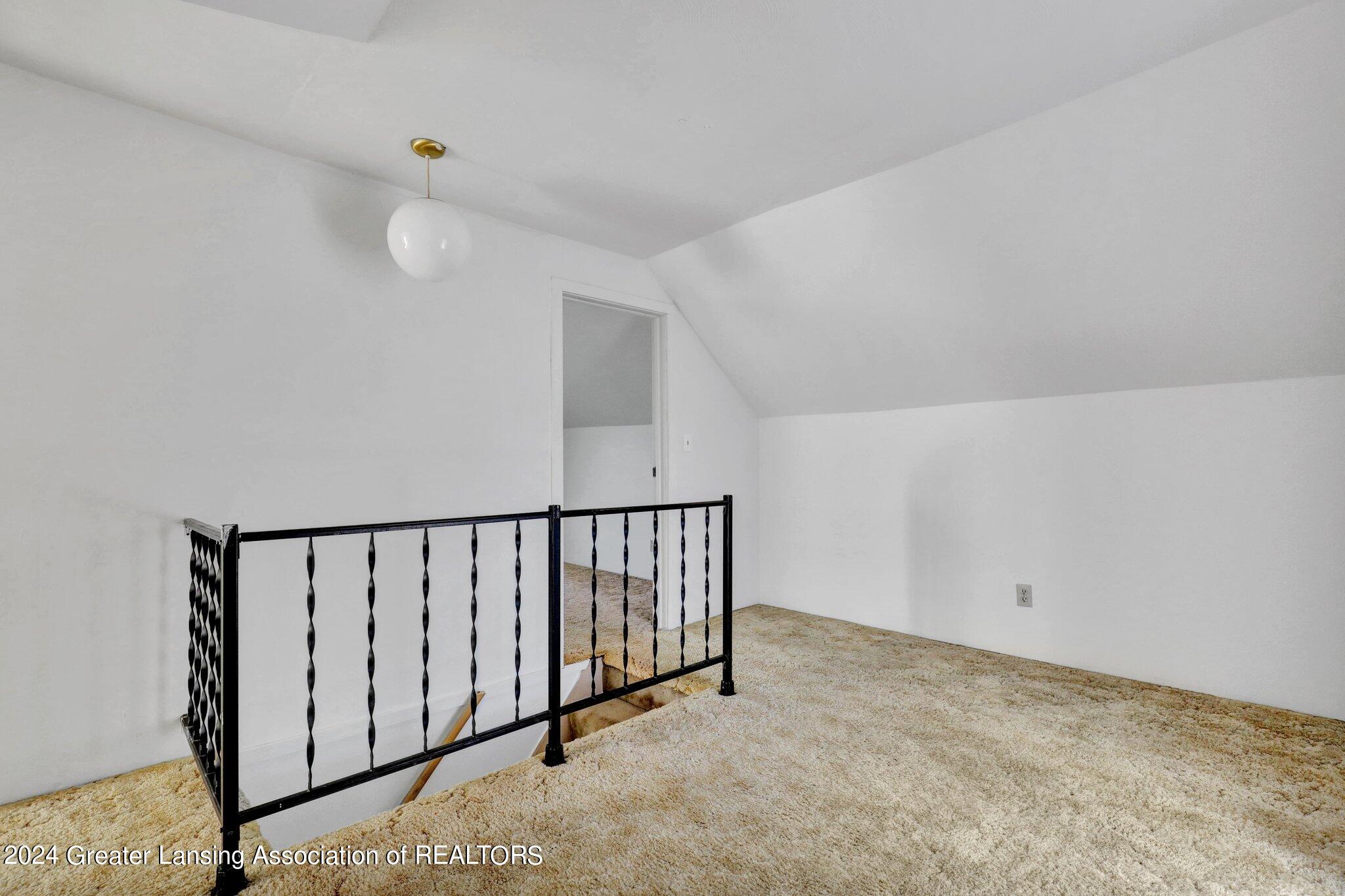 418 Forest Street Charlotte, MI 48813 - Photo 18 of 23 18-web-or-mls-Open Ended Media-18