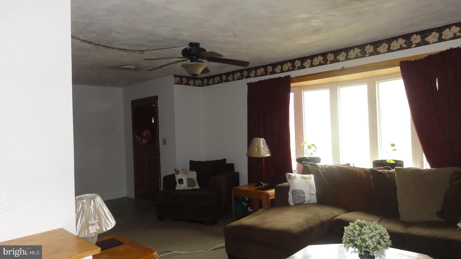 4327 Gross Mill Road Hampstead, MD 21074 - Photo 8 of 27 Living Room w/Bay Window & Carpet
