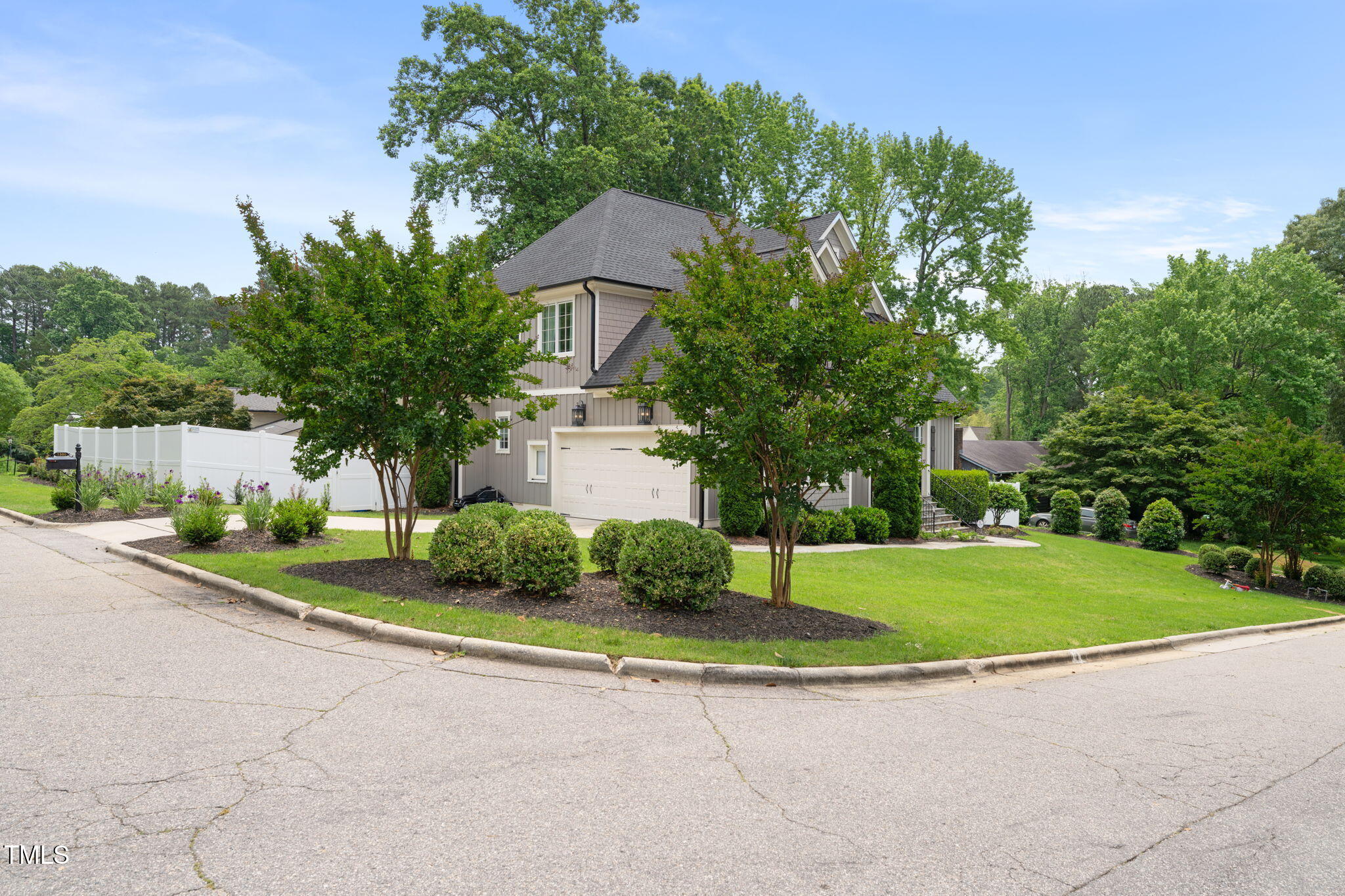 5308 Montclair Drive Raleigh, NC 27609 - Photo 67 of 71 67-web-or-mls-untitled-37