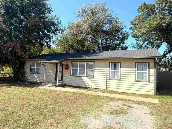 $169,000 | 321 Southeast 1st Street, Perkins, OK 74059