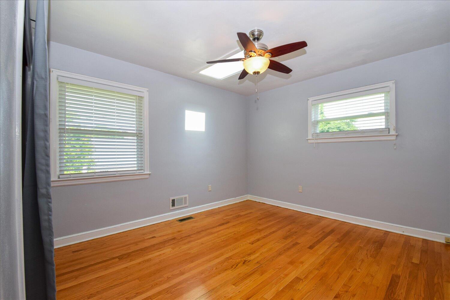 1008 Ridgecrest Drive Roanoke, VA 24019 - Photo 10 of 20 12-1008 Ridgecrest-12