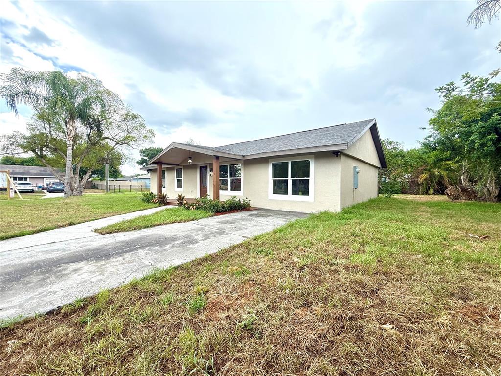1427 Murillo Loop Ruskin, FL 33570 - Photo 7 of 26